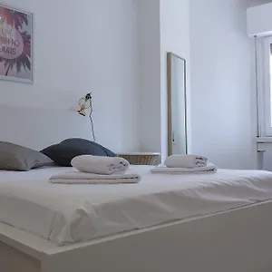 Flateli Roger 6 Apartamento