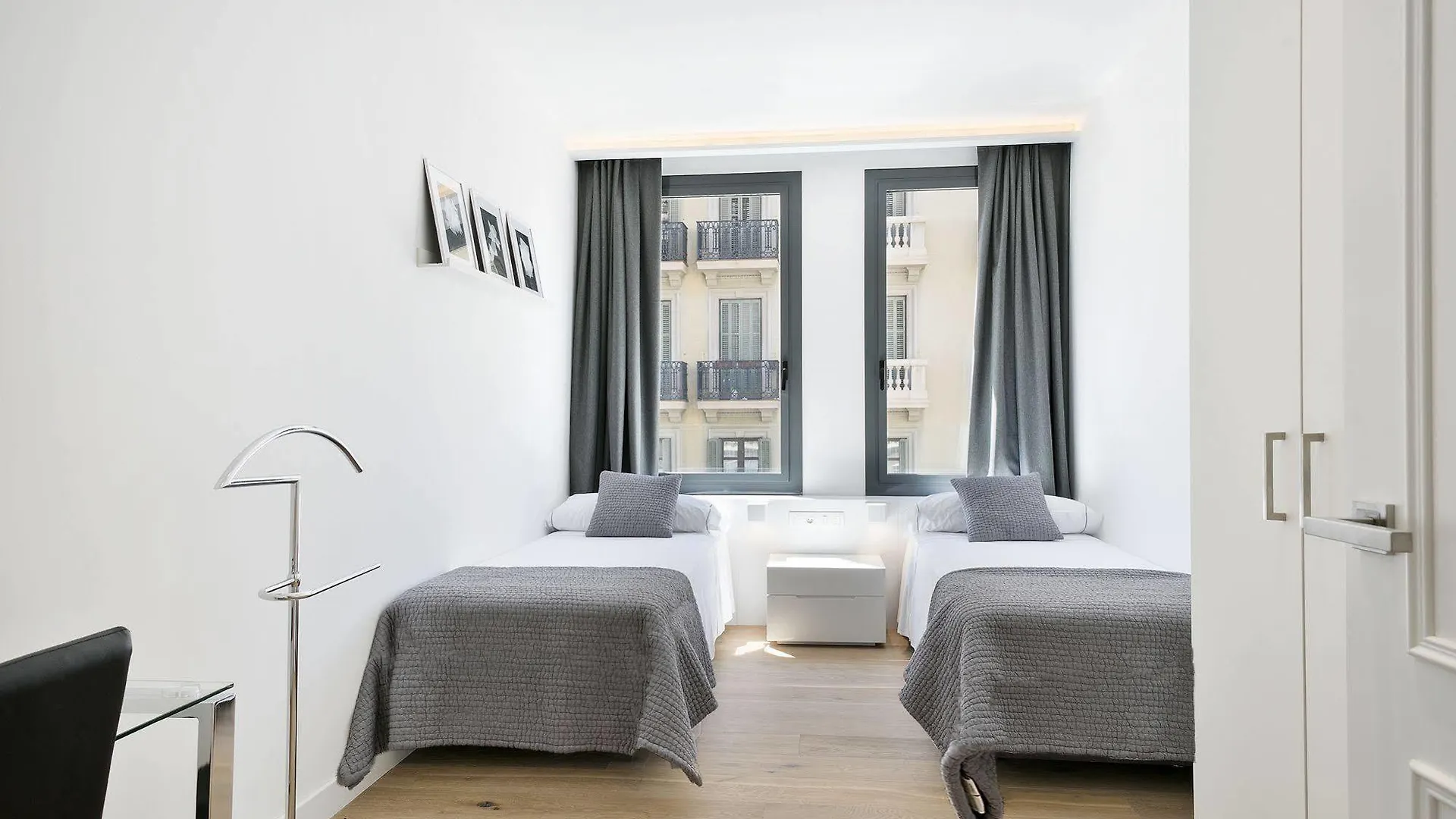 Hotel Murmuri Βαρκελώνη 4*,